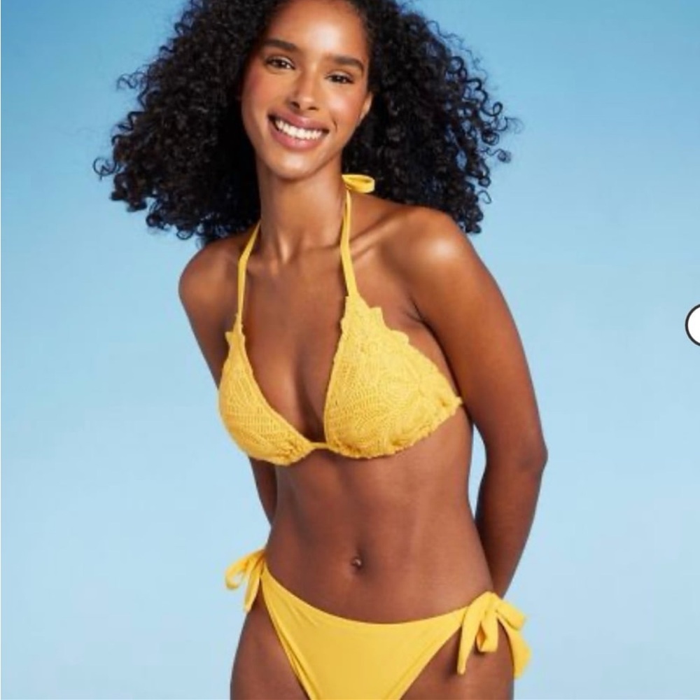 Shade & Shore Mustard Crochet Triangle Bikini L